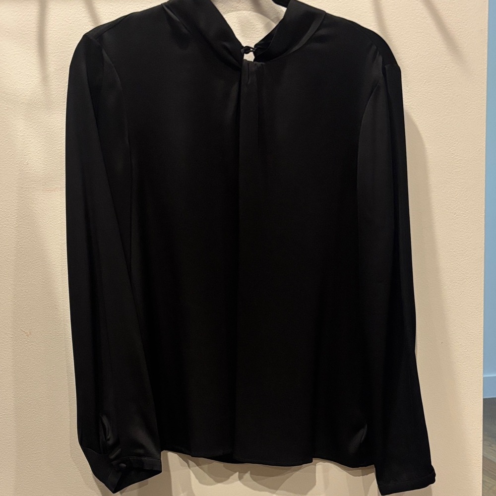 Elie Tahari Large Silk Spandex Black Blouse